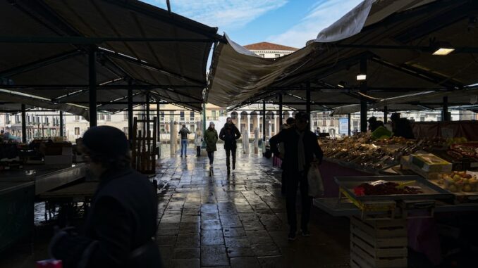 uploaded-image-nft-sanat-ve-sanal-koleksiyonlarin-kulturel-mirasin-korunmasi-1697803305753